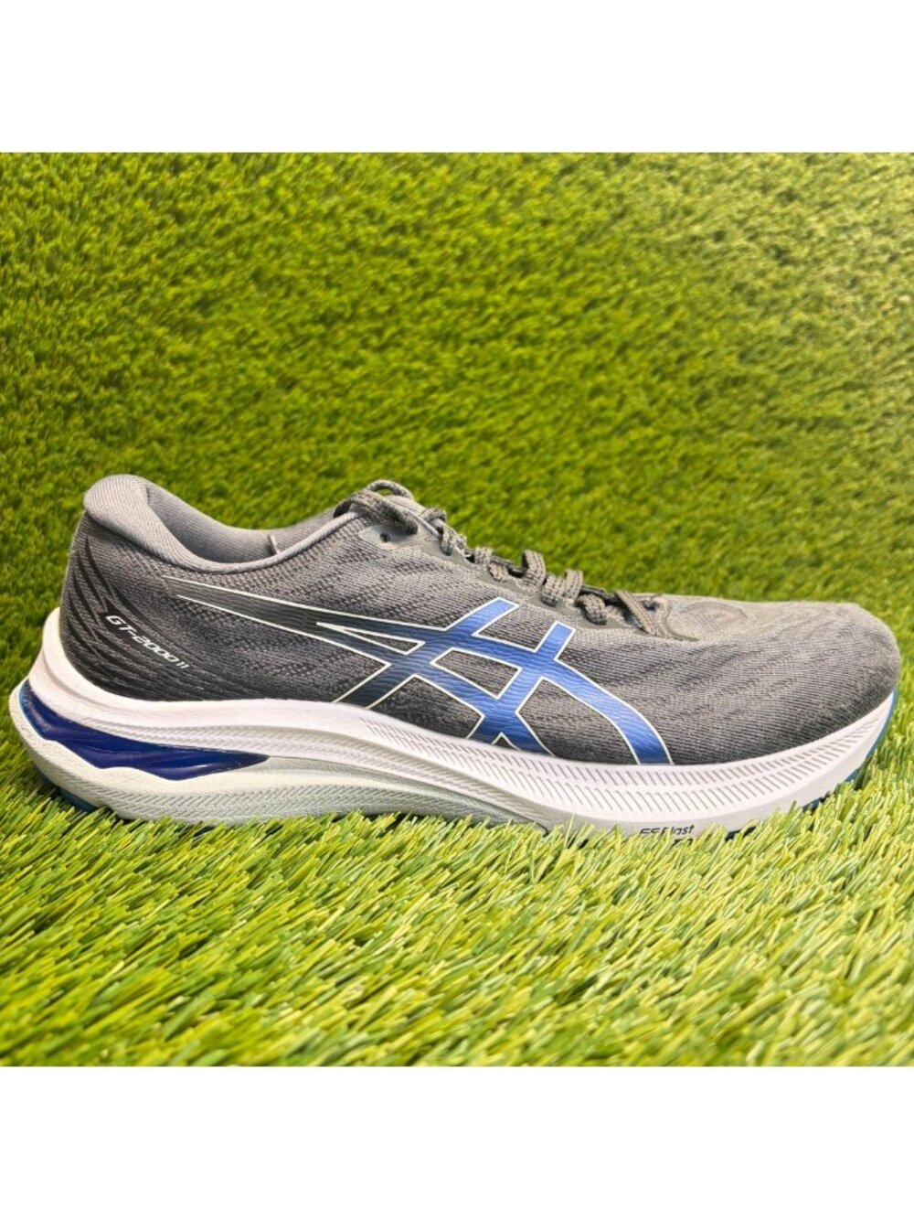 Asics GT 2000 11 Mens Size 9.5 Gray Blue White Athletic Running Shoes Sneakers